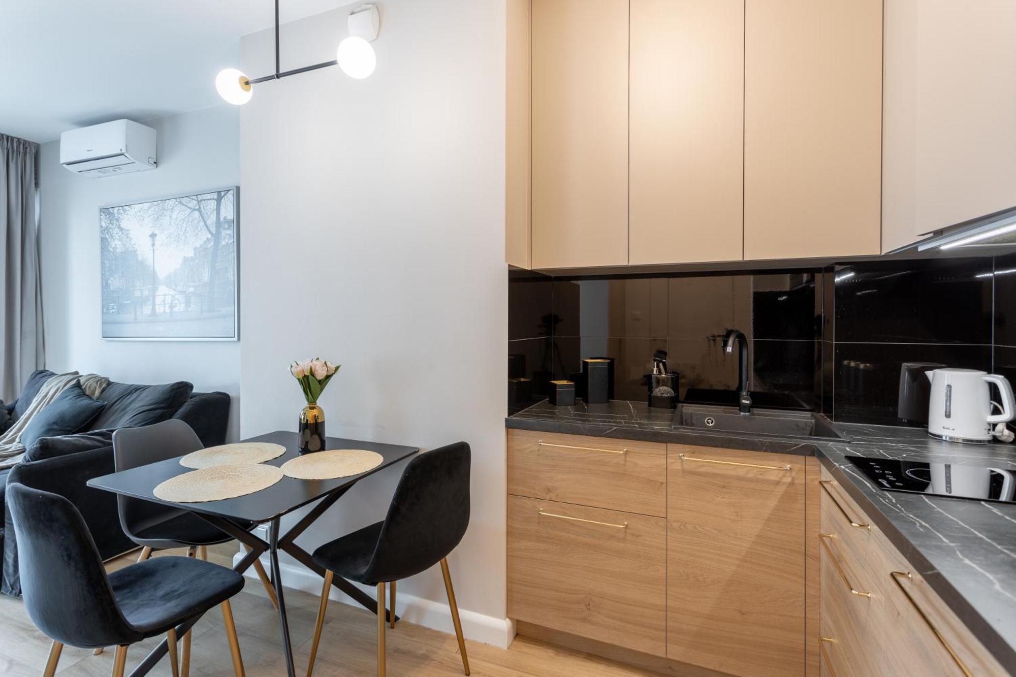 Golden Apartments Warsaw - Luxury Building With Terrace On The Roof - Sienna Str Bagian luar foto